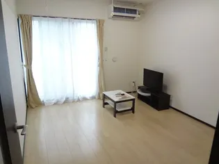 クレイノCrystalI【2階】の間取り