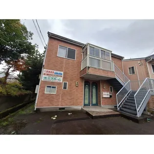 富山県富山市向新庄町7【アパート】の外観