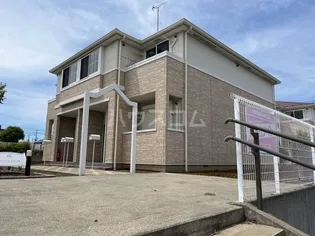 ロイヤルヒルズA棟【2階】の外観