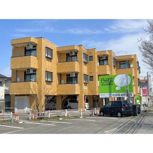 ラフィーネ平安【2階】の外観