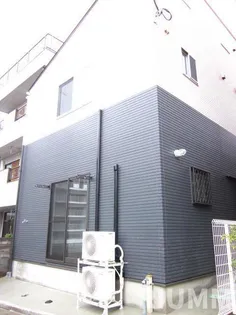 東京都新宿区百人町3【アパート】の外観