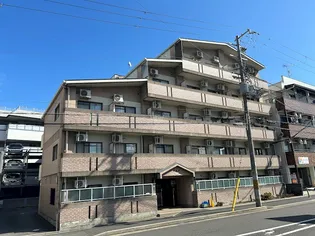 ブルク【1階】の外観