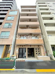 サットンプレイス【2階】の外観