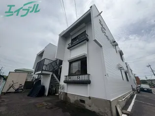 ニューホワイトシャインA棟【1階】の地図