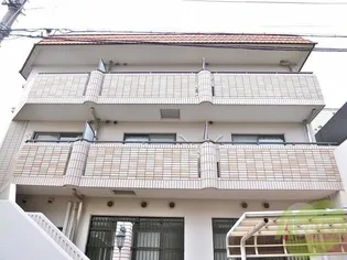 ベルビューレ千里山参番館【3階】の外観