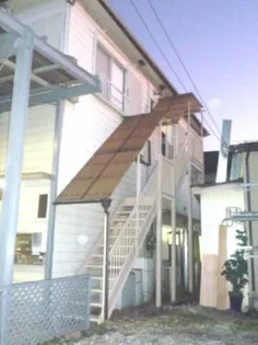 新座ガーデン【2階】の外観