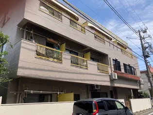 長塚マンション【1階】の外観