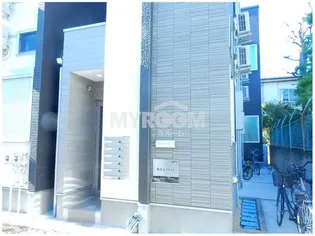 抜弁天フラット【1階】の外観