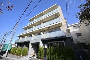 東京都新宿区上落合3【マンション】の外観