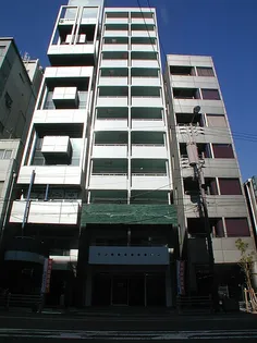 プレジール靭公園【2階】の外観