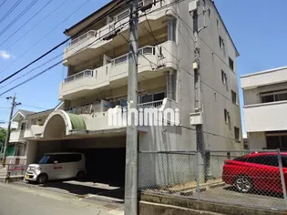 三城ハイツの画像