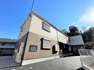アムール ベルフルール【2階】の外観