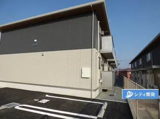 ロイヤルタウン上峰 Aの画像