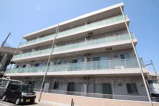 セリージャ デ トーア【4階】の外観