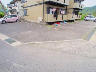 レトア坪屋【2階】の地図