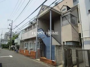 ライフピアウェイブ上高井戸【1階】の外観