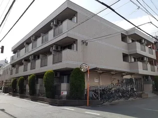 ル・ペール【1階】の外観