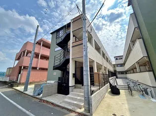 東京都稲城市東長沼【アパート】の外観