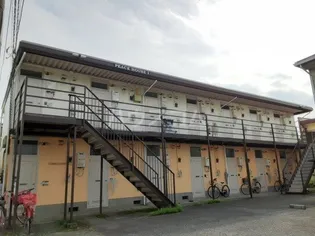 ピースハウス I【2階】の外観