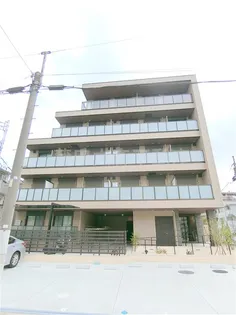 セル エット ルミエール【5階】の外観