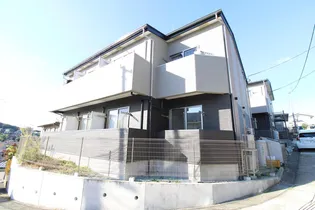 シャトーレイネB棟【2階】の外観