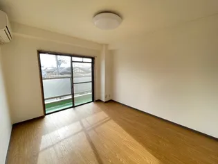 スリーコーポ大和町の画像