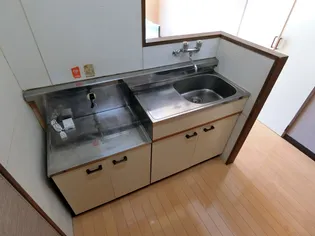 コーポレジェンド【5階】のキッチン