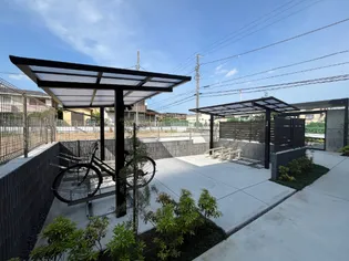 グリシーヌ ヴィラIの地図