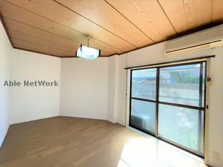 古閑ハイツ【1階】の居間