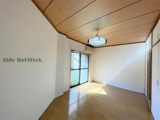 古閑ハイツ【1階】の居間