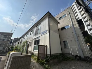 ラフレシア荘【2階】の外観