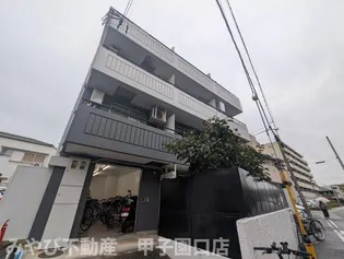 兵庫県西宮市甲子園八番町【マンション】の外観