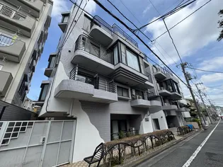 ラヴニ-ル南常盤台【3階】の外観