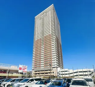 ロイヤルパークスタワー南千住【8階】の外観