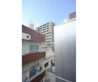 東京都新宿区早稲田鶴巻町【マンション】の外観