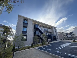 兵庫県西宮市上ケ原三番町【アパート】の外観