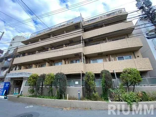 東京都新宿区西新宿4【マンション】の外観