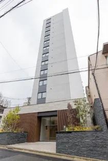 東京都渋谷区本町3【マンション】の外観