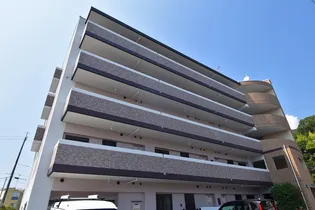 広島県廿日市市塩屋2【マンション】の外観