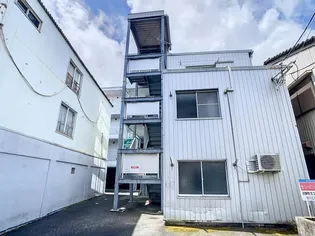 マルイマンションの画像