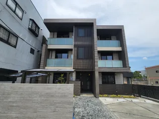 フラッツ クオーレ【1階】の外観