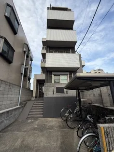 フォルスXVIの画像