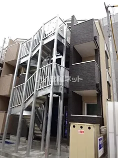 エルム生麦 B棟【2階】の外観