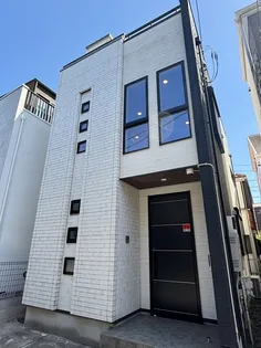 東京都渋谷区富ヶ谷2【一戸建】の外観