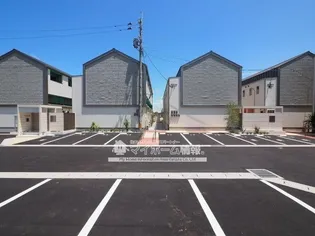 ロワイヤルアイランド長神田IV【2階】の外観