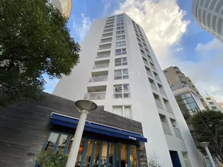 東京都港区元麻布3【マンション】の外観