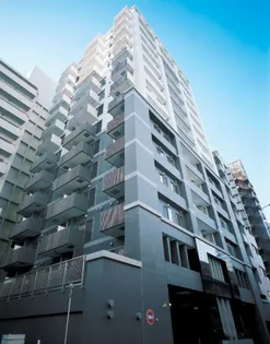 D クラディアイヴァン初台【3階】の外観