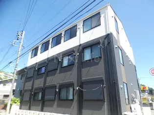 ダブリューケーコートワタナベソウ【3階】の外観