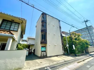 アイユーハウスの画像