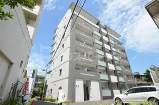 東京都墨田区立花4【マンション】の外観